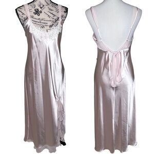 VTG Expressions Lace Embellished Side Slit Full Length Night Gown Blush Pink Med
